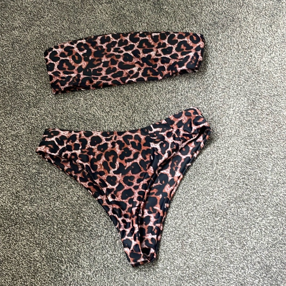 Shein Seamless Leopard Print Bikini